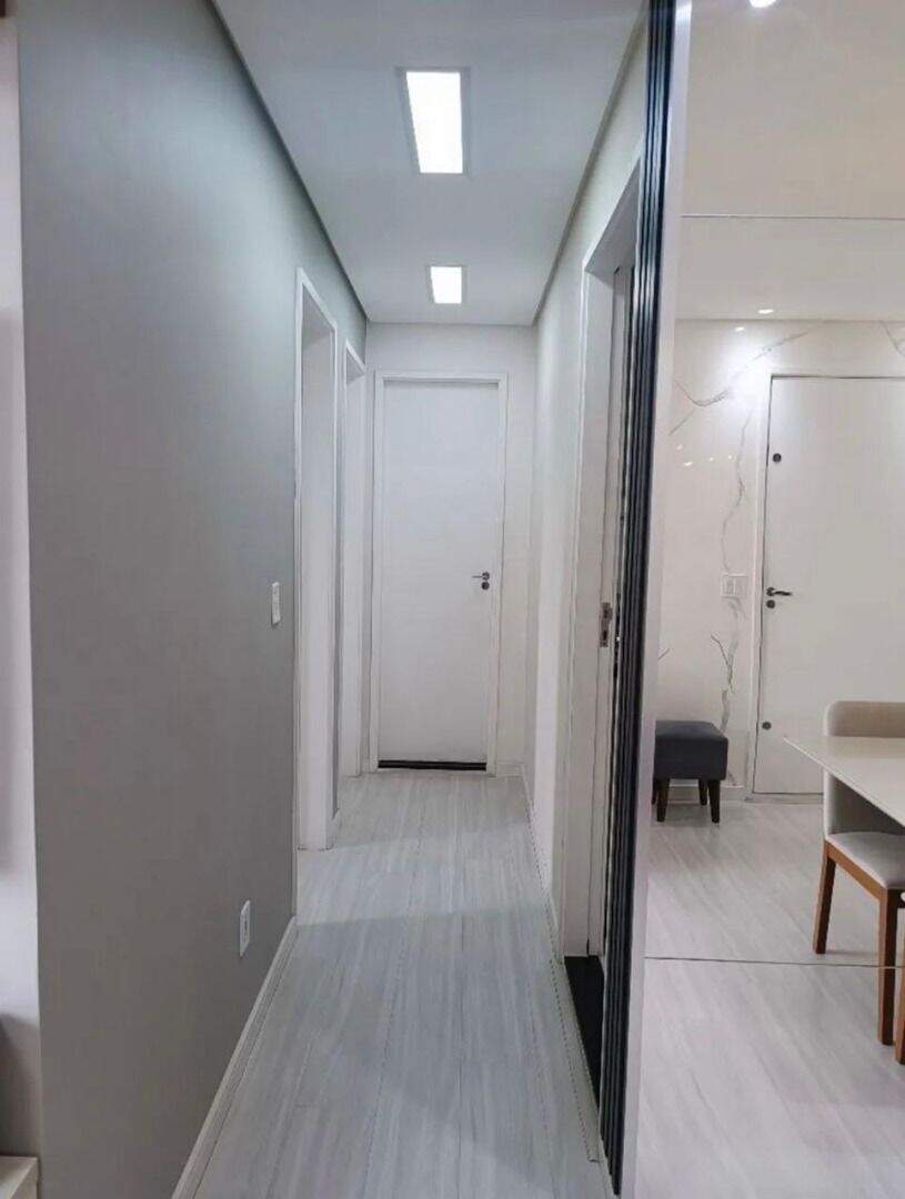 Apartamento à venda no Ferrazópolis: 