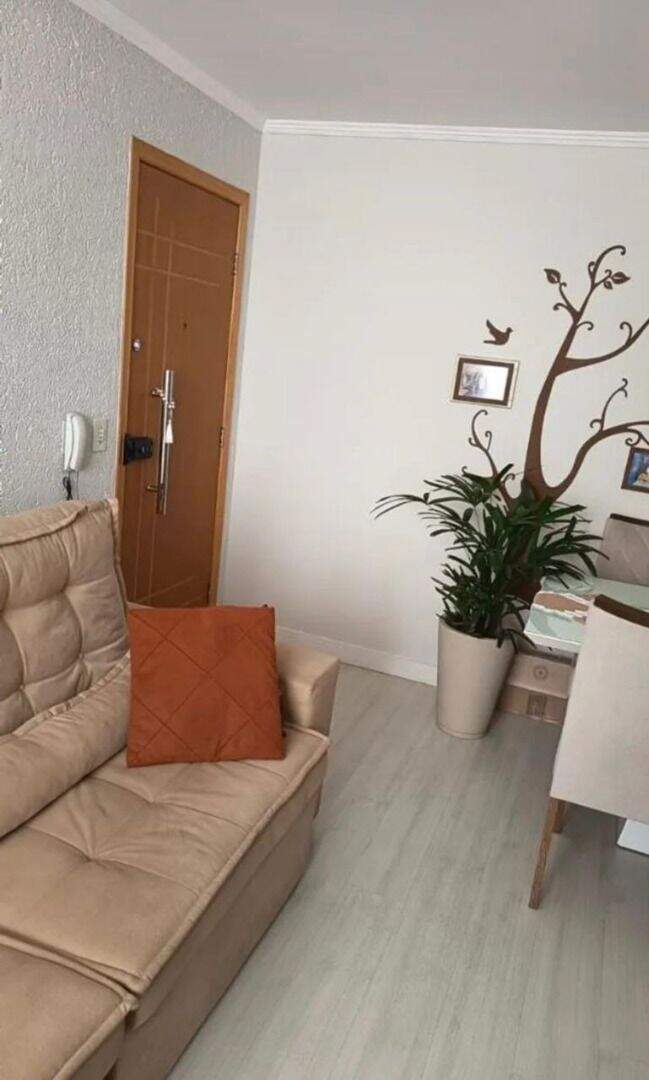 Apartamento à venda no Santa Terezinha: 