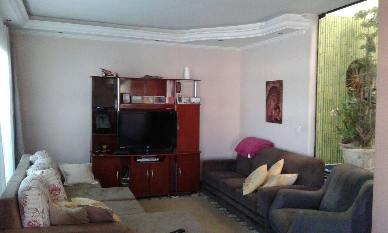 Casa à venda no Parque dos passaros: 