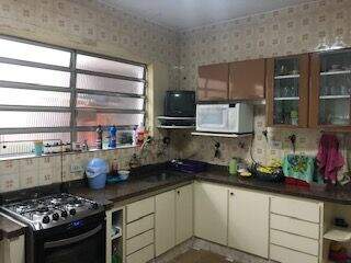Casa à venda no Jardim Beatriz: 