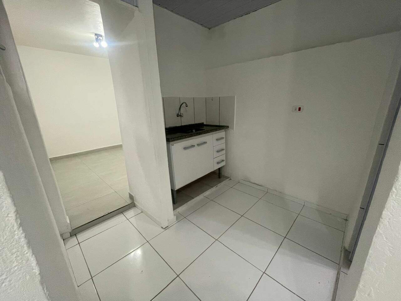 Casa para aluguel no Planalto: 