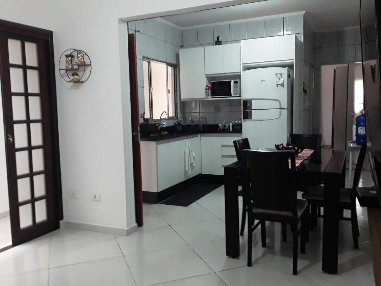 Casa à venda no Jardim Calux: 