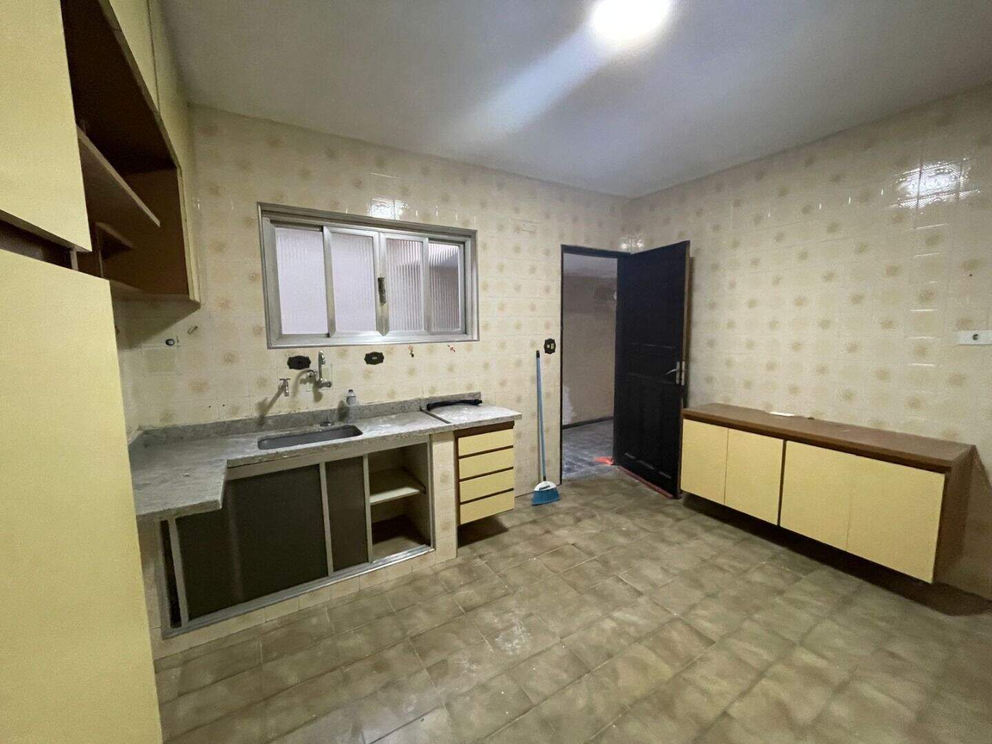 Casa à venda no Jardim Embaré: 