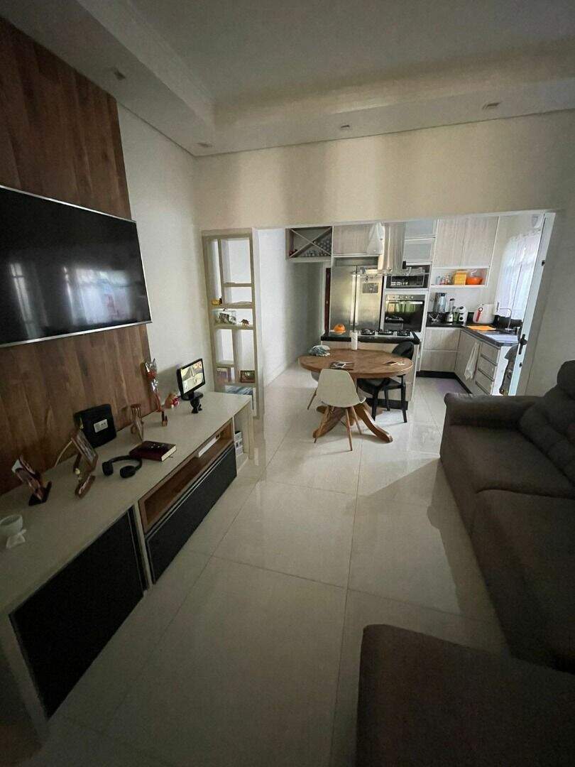 Casa à venda no Paulicéia: 
