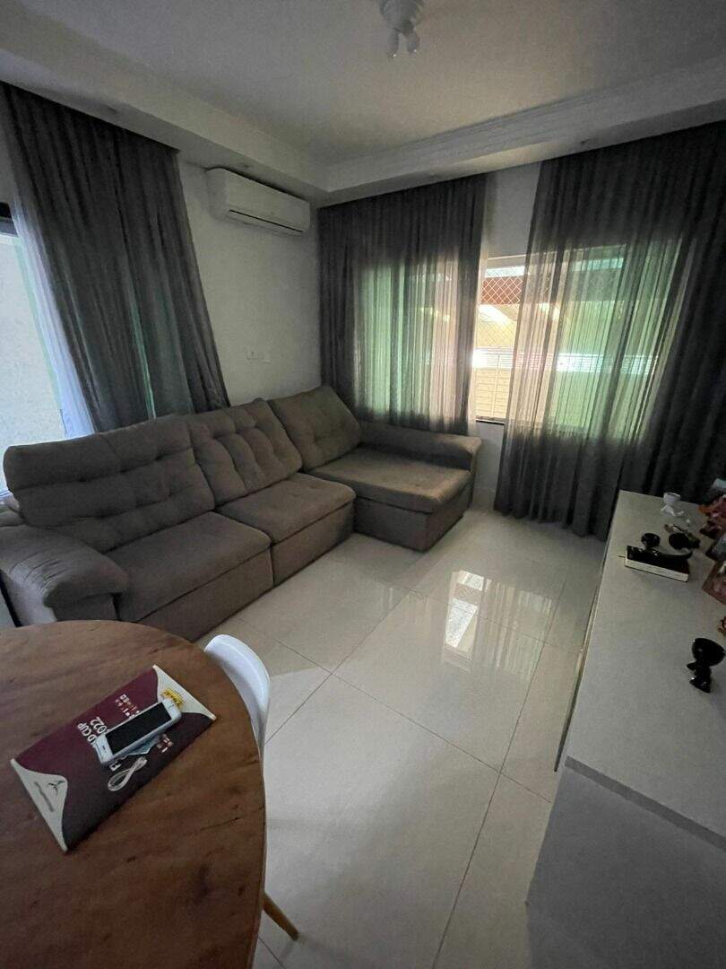 Casa à venda no Paulicéia: 