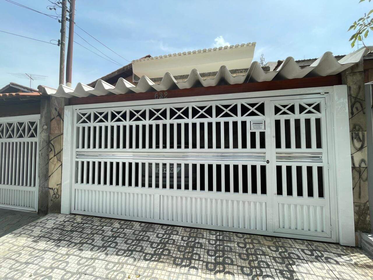 Casa à venda no Planalto: 