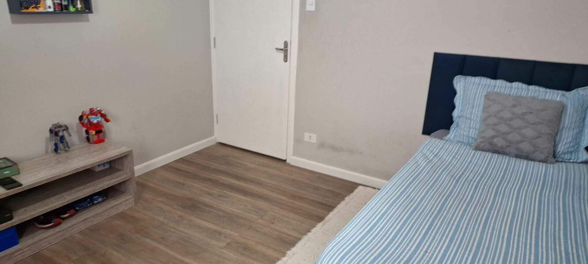 Casa à venda no Jardim Calux: 