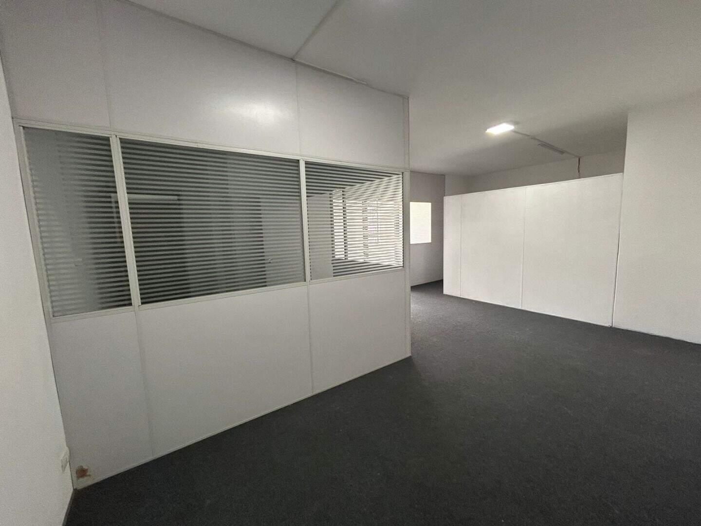 Sala para aluguel no Jardim Beatriz: 