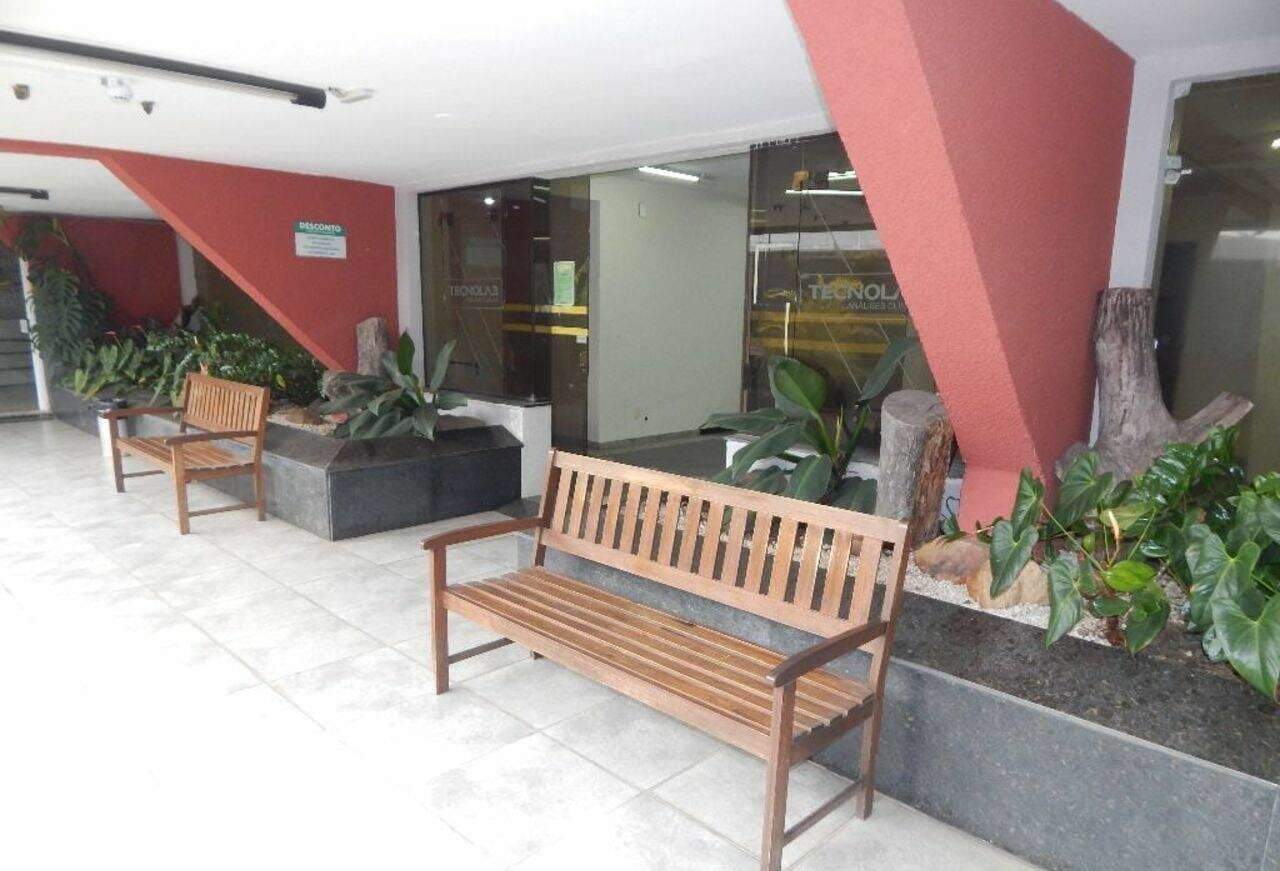 Sala à venda no Centro: 