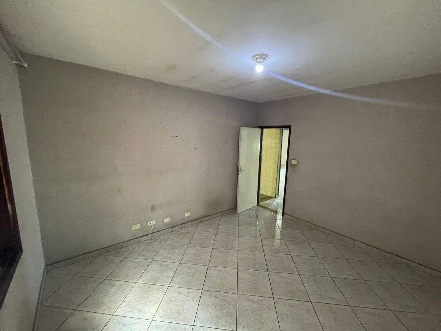 Salão à venda no Jardim Beatriz: 