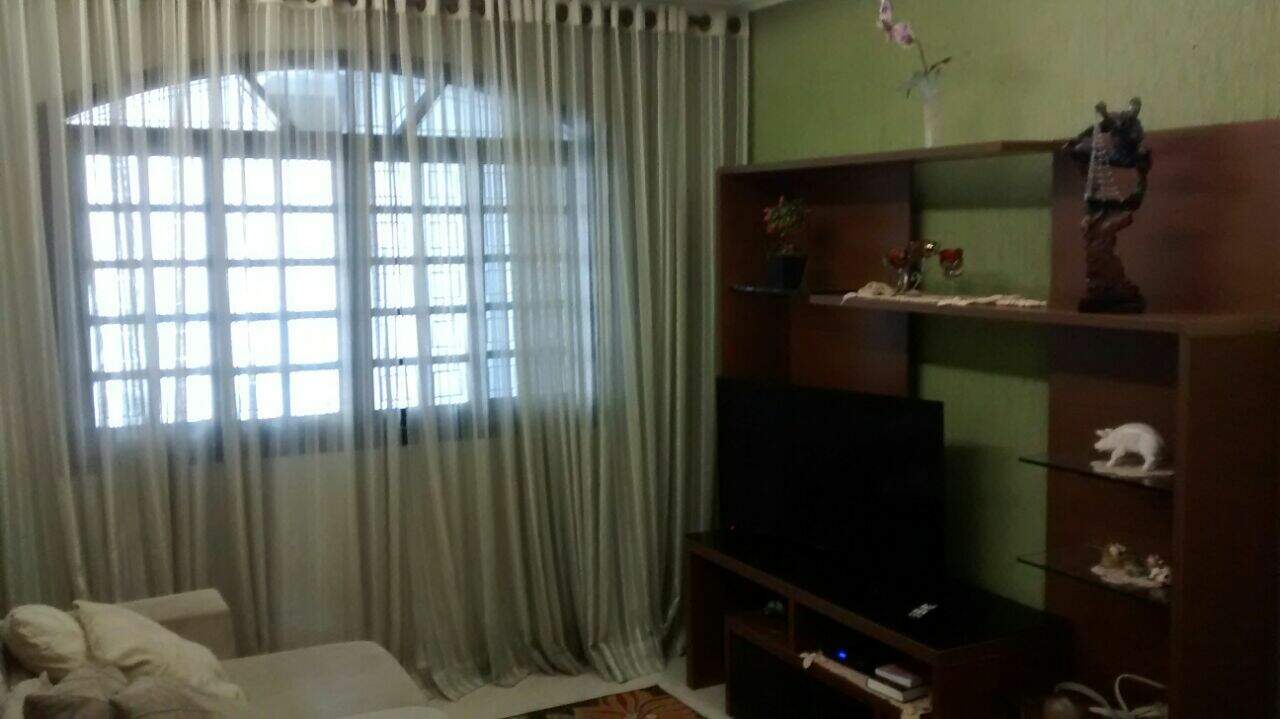 Sobrado à venda no Jardim Andrea Demarchi: 