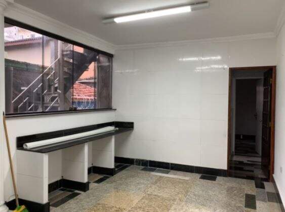 Sobrado à venda no Planalto: 