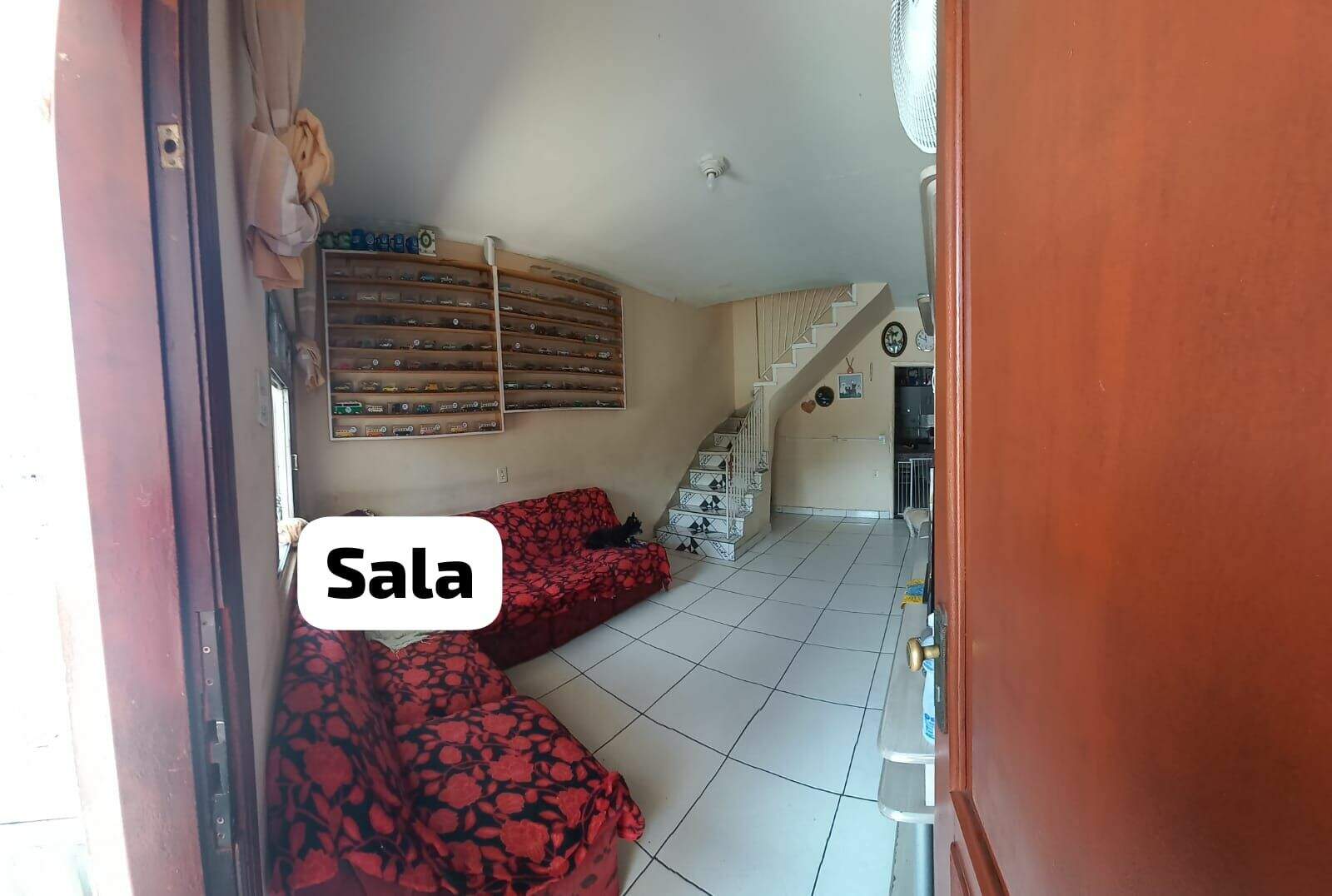 Sobrado à venda no Jardim Calux: 