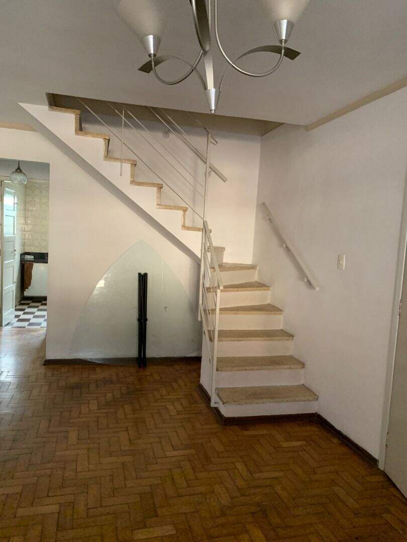 Sobrado à venda no Vila Jordanópolis: 