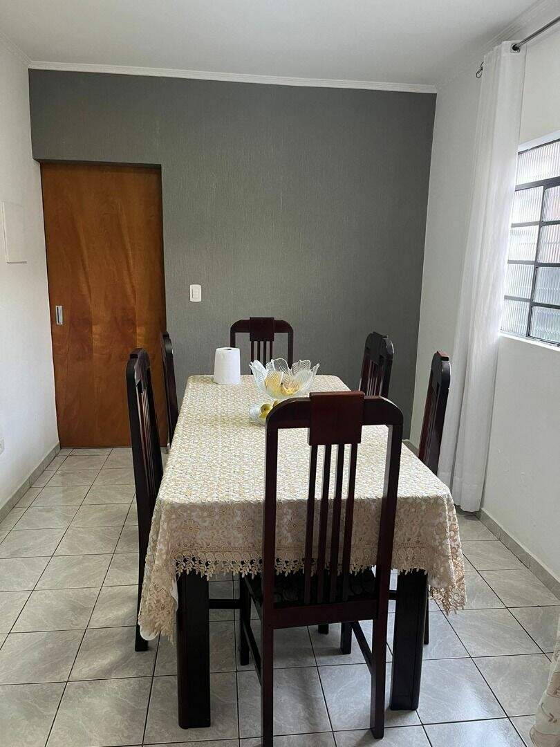 Sobrado à venda no Baeta Neves: 