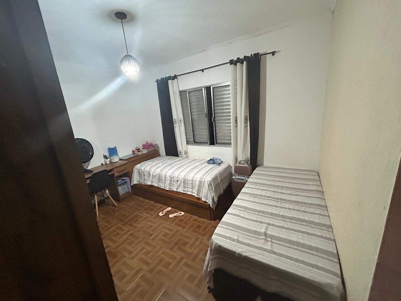 Sobrado à venda no Jardim Santo Ignácio: 