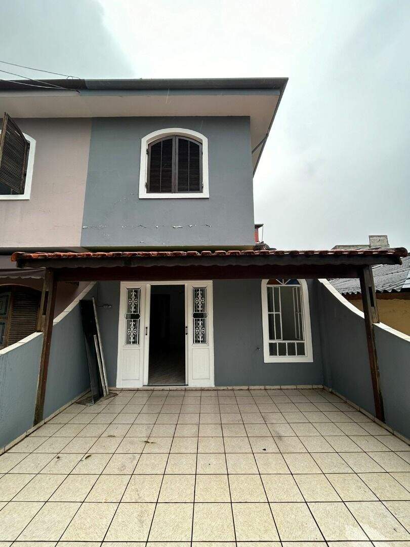 Sobrado à venda no VILA ROSA: 