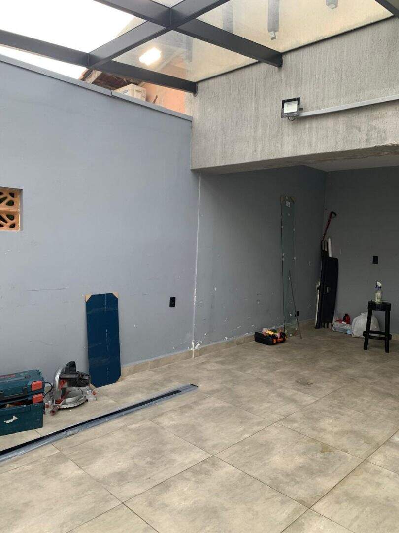 Sobrado à venda no Conjunto Residencial Embaré: 