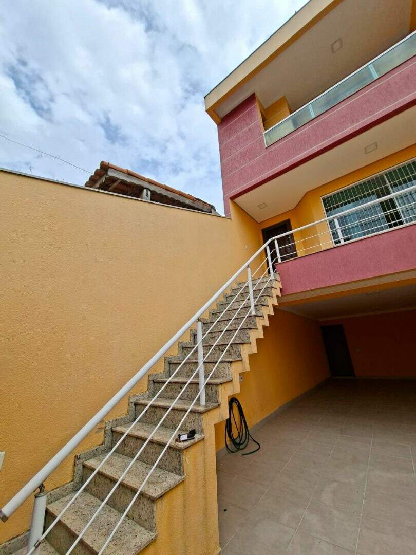 Sobrado à venda no Jardim Santo Ignácio: 