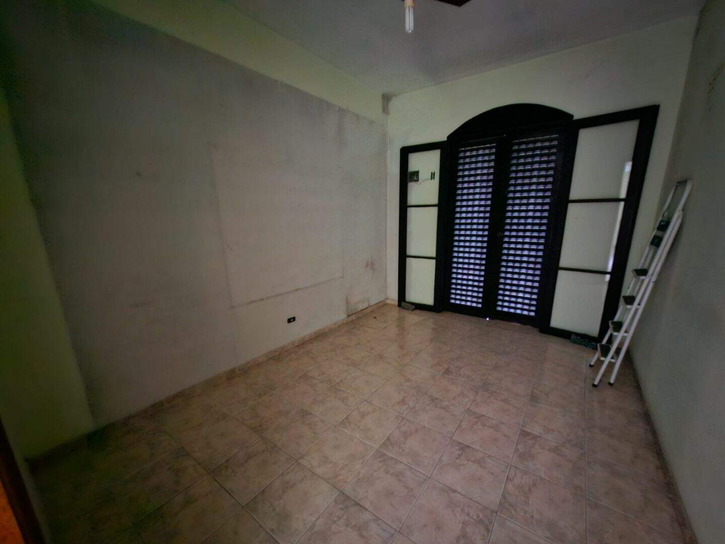 Sobrado à venda no Independência: 
