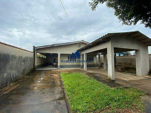 Casa à venda no Setor 02: 