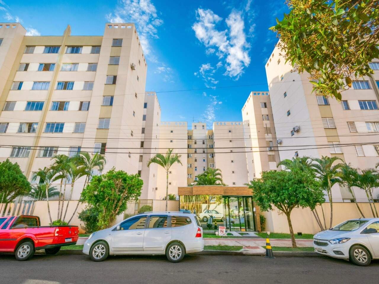 Apartamento à venda no Gleba Fazenda Palhano: 