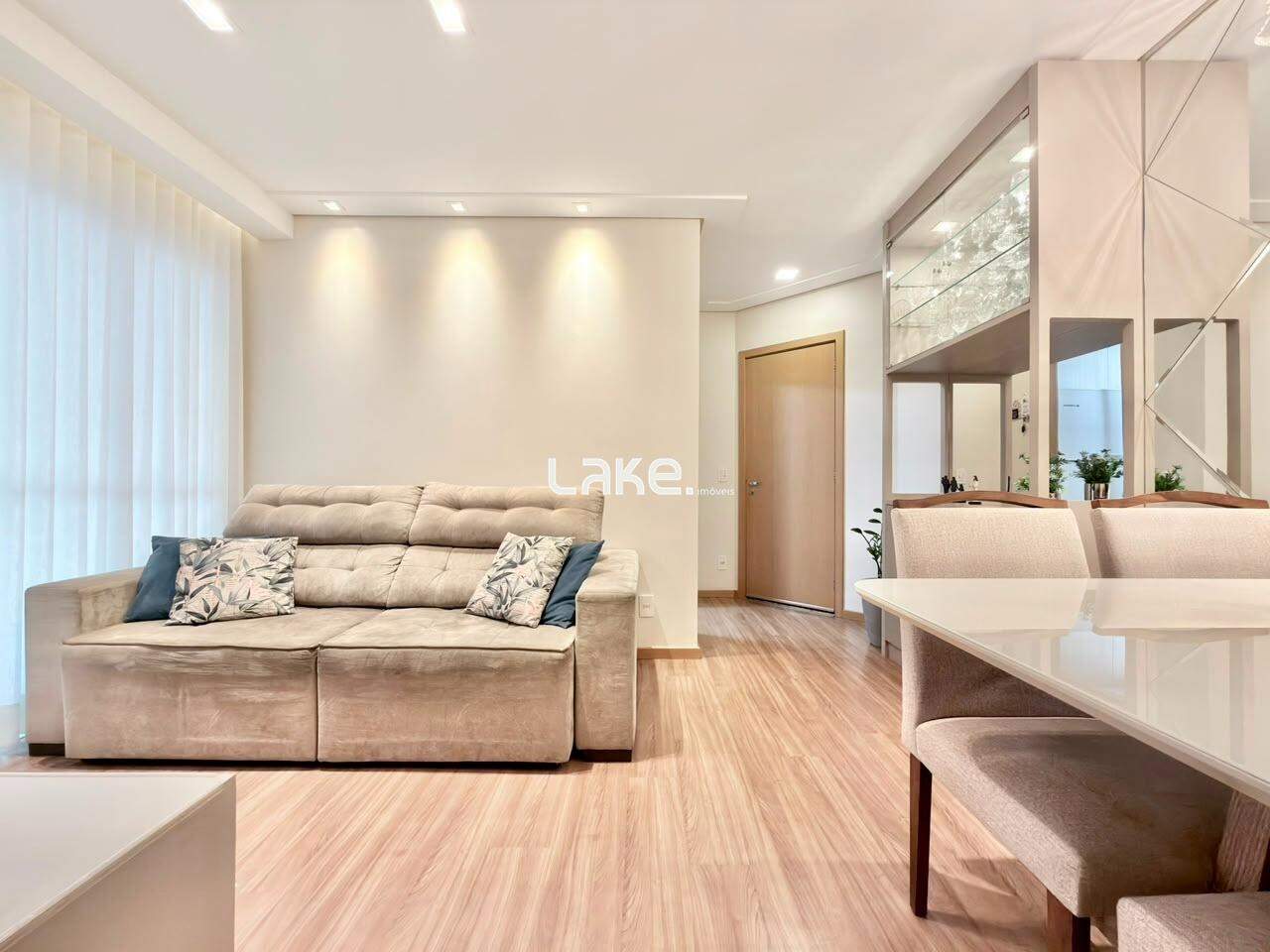 Apartamento à venda no Gleba Fazenda Palhano: 