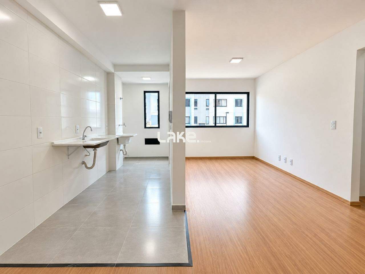 Apartamento à venda no Jardim Maria Celina: 
