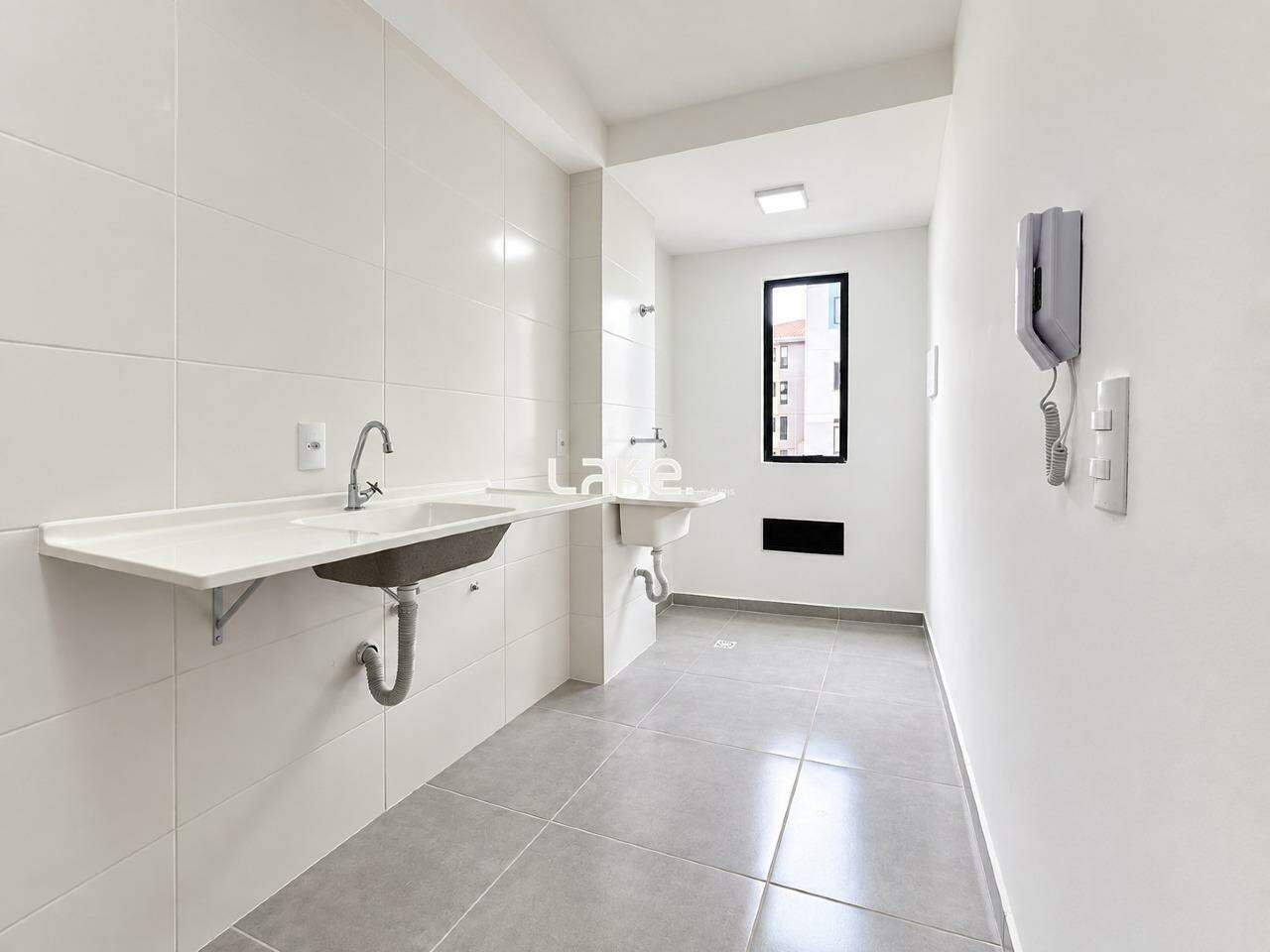 Apartamento à venda no Jardim Maria Celina: 