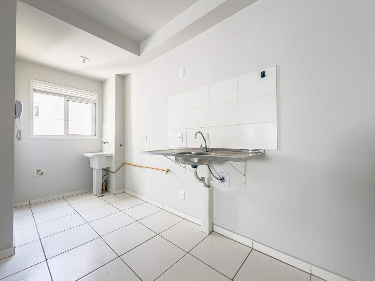 Apartamento à venda no Colinas: 