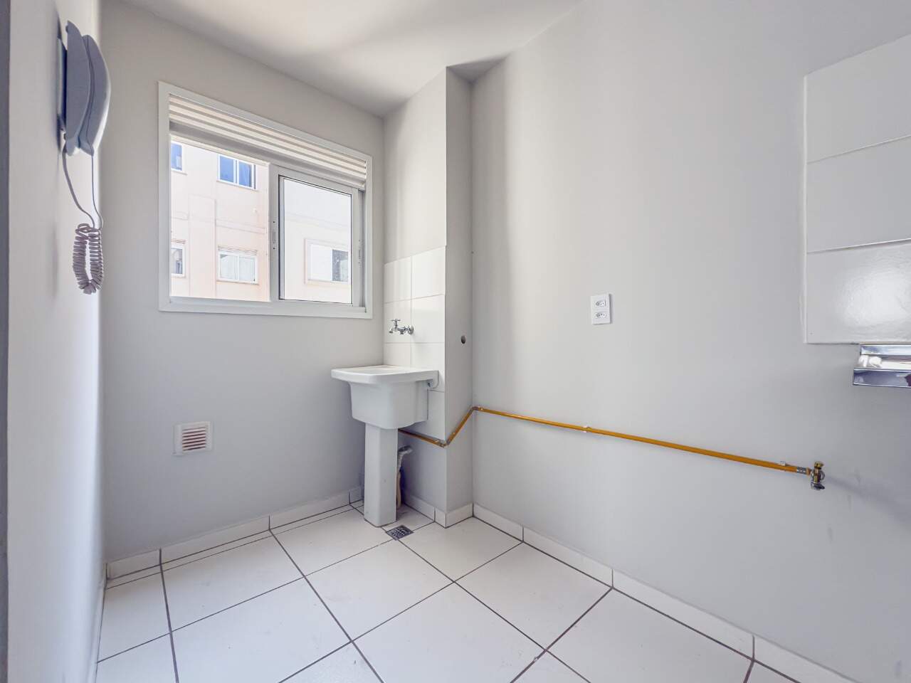 Apartamento à venda no Colinas: 