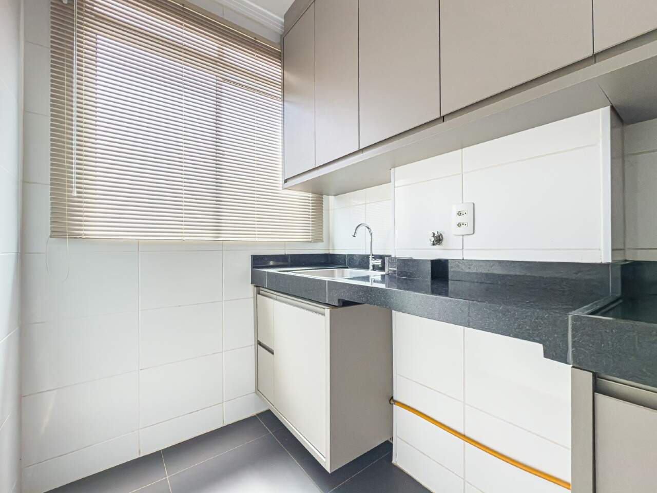 Apartamento à venda no Cidade Industrial 2: 