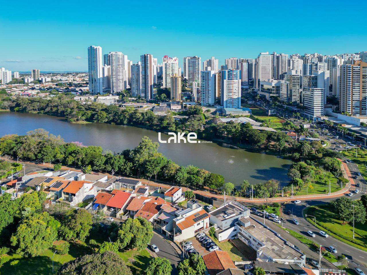 Casa à venda no Lima Azevedo: 