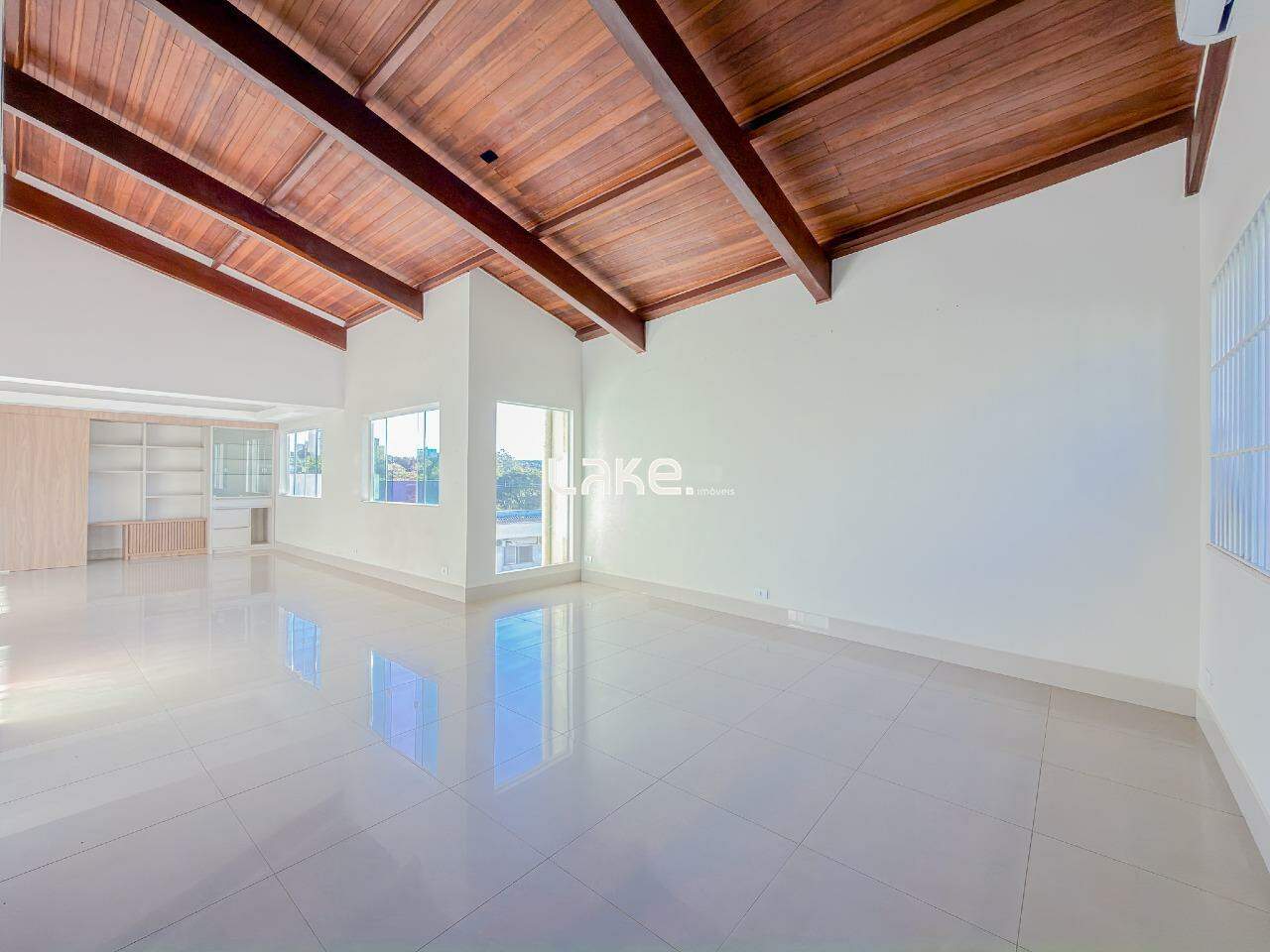 Casa à venda no Lima Azevedo: 