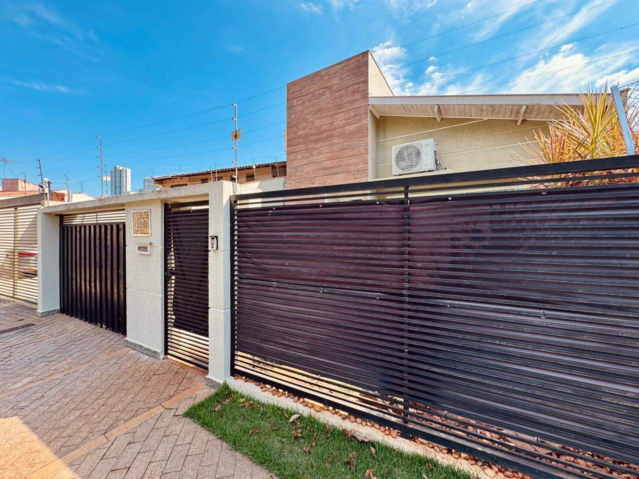 Casa à venda no Lima Azevedo: 