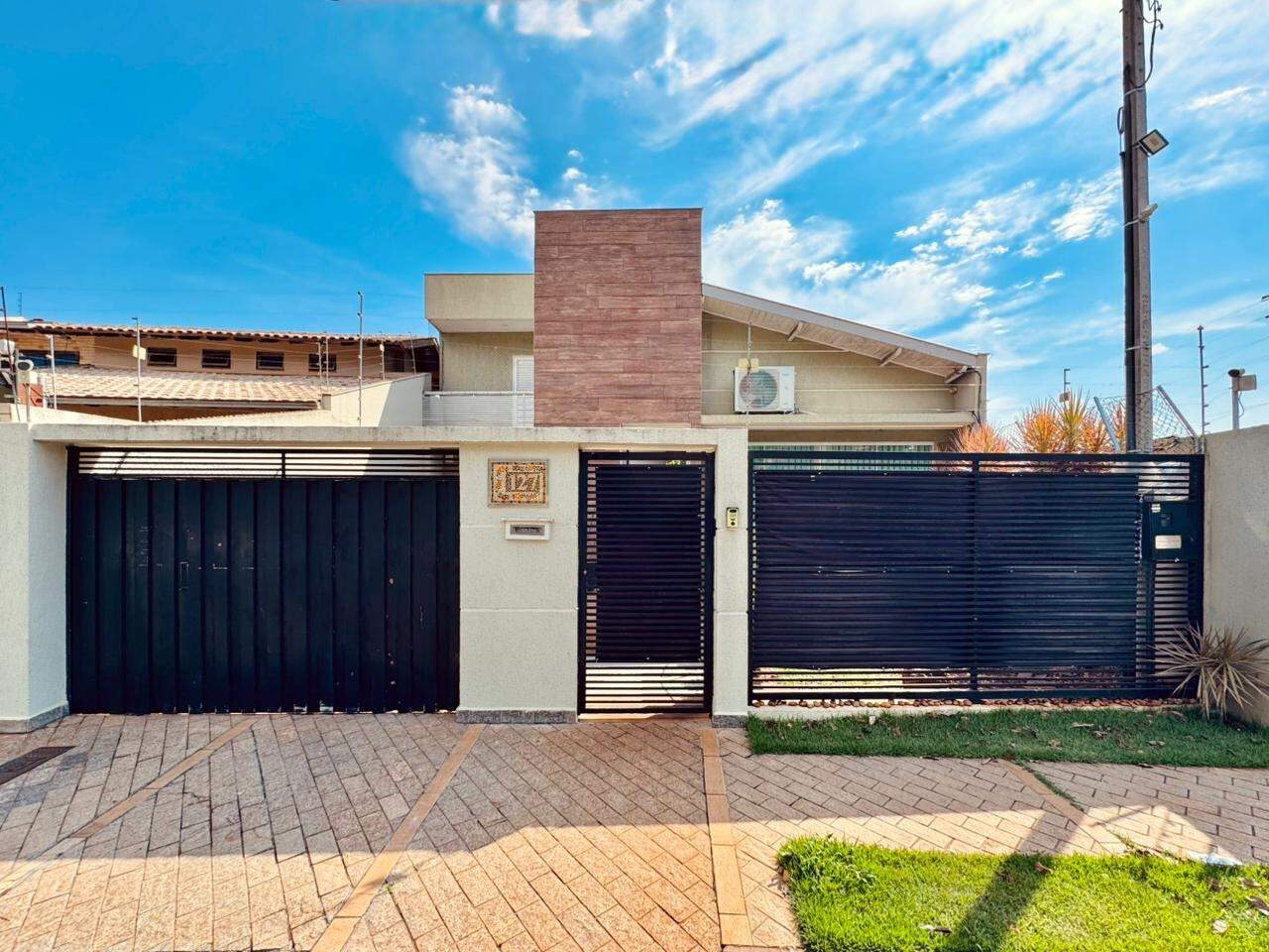 Casa à venda no Lima Azevedo: 