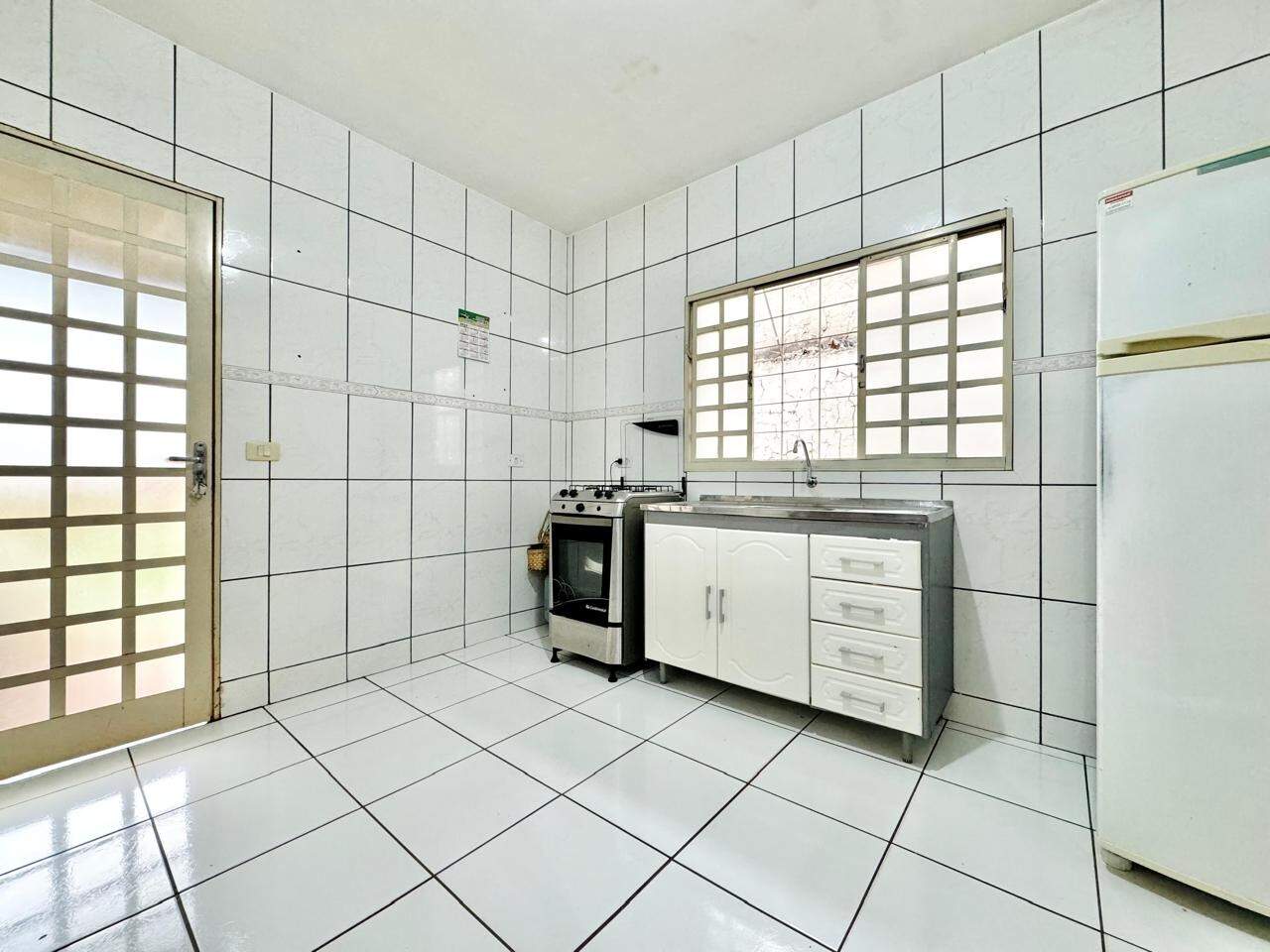 Casa à venda no Jardim Tropical: 