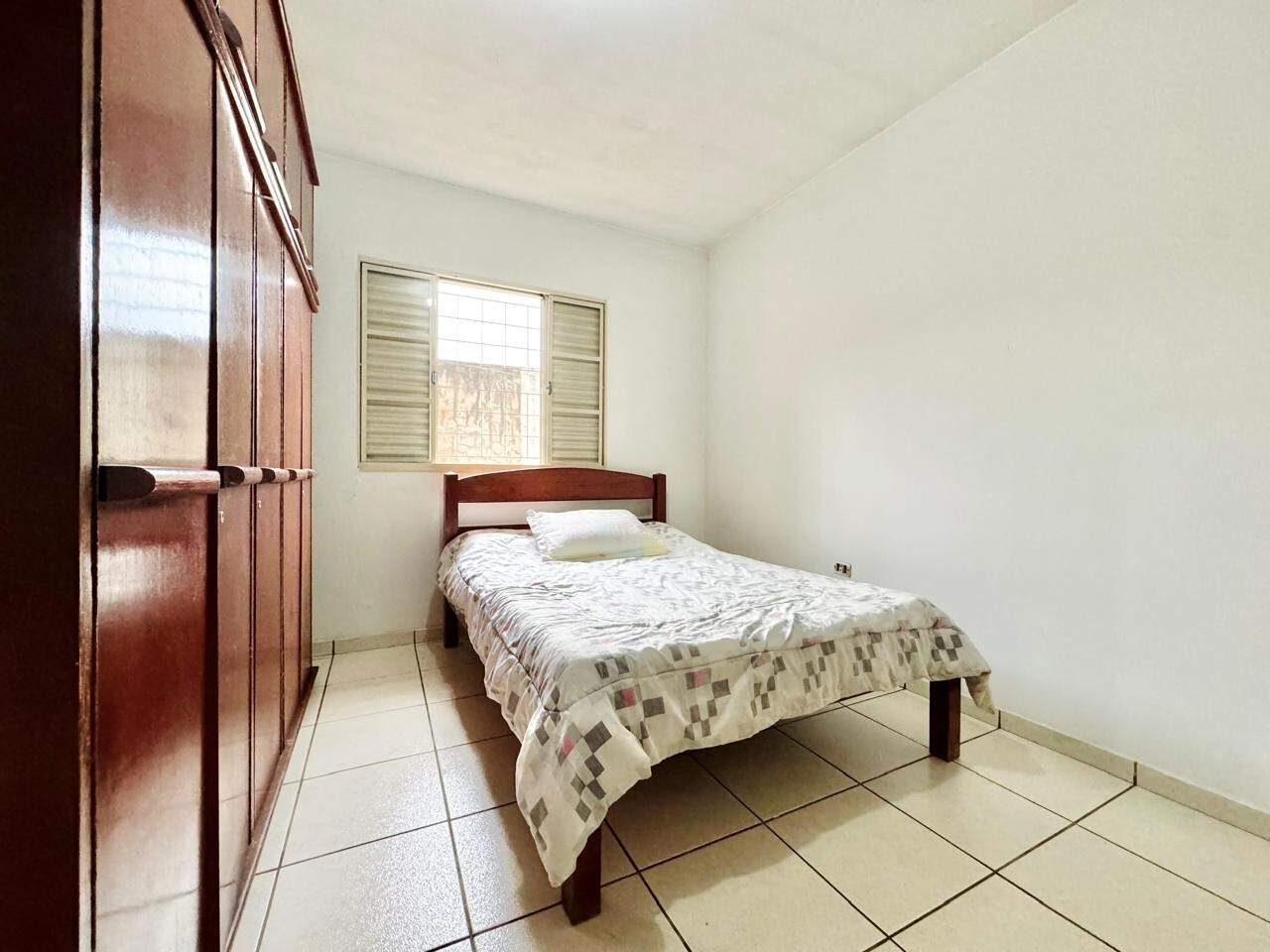 Casa à venda no Jardim Tropical: 