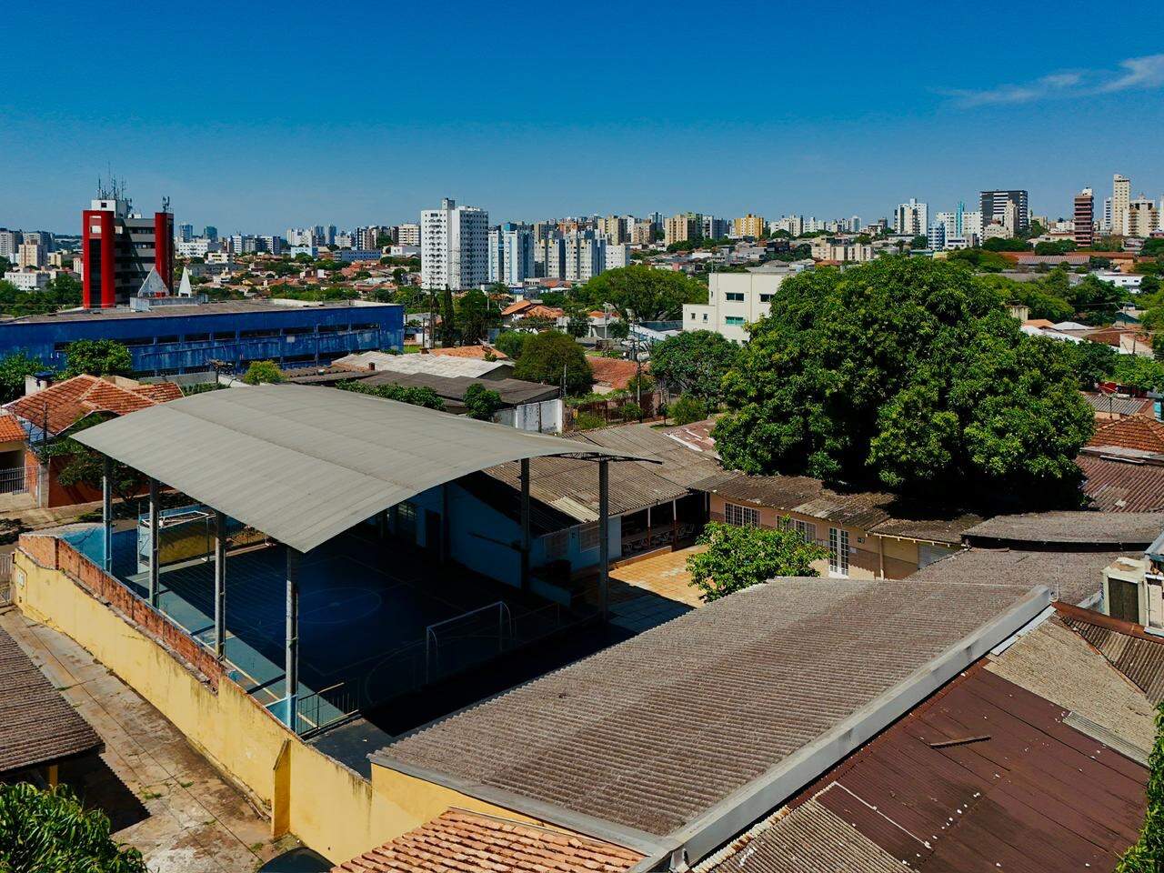 Lote à venda no Vila Siam: 