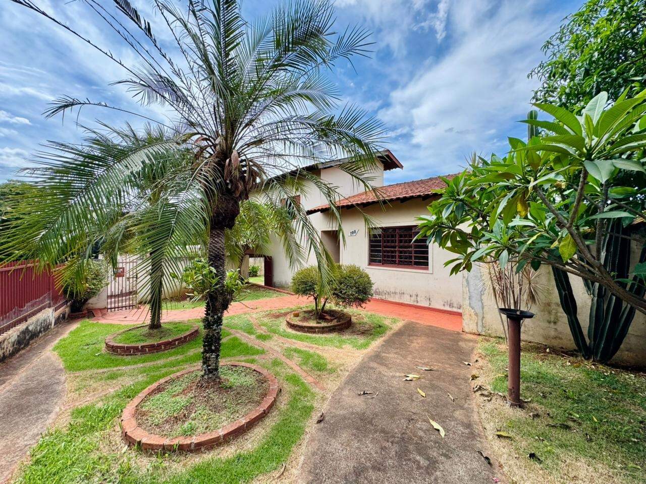 Casa à venda no Jardim Santos Paulo: 