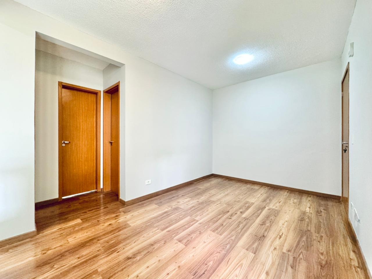 Apartamento à venda no Jardim Maria Luiza: 