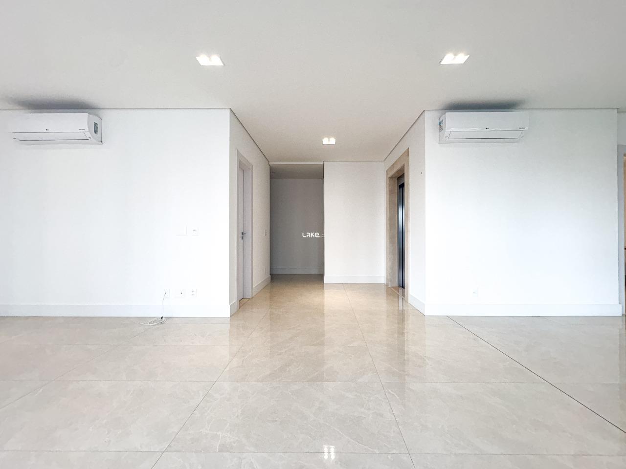 Apartamento à venda no Gleba Fazenda Palhano: 