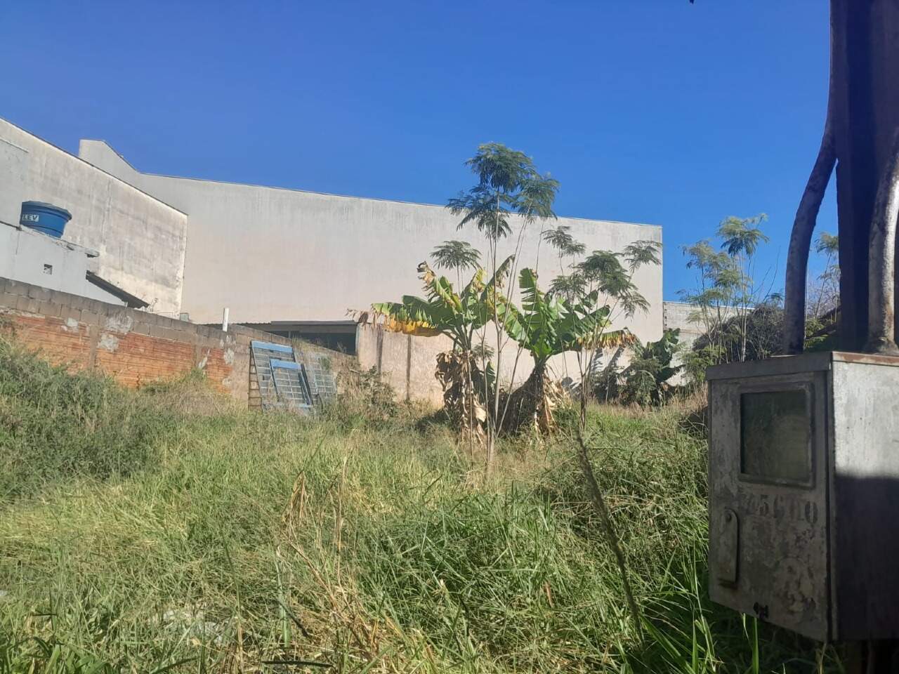 Lote à venda no Jardim Agari: 