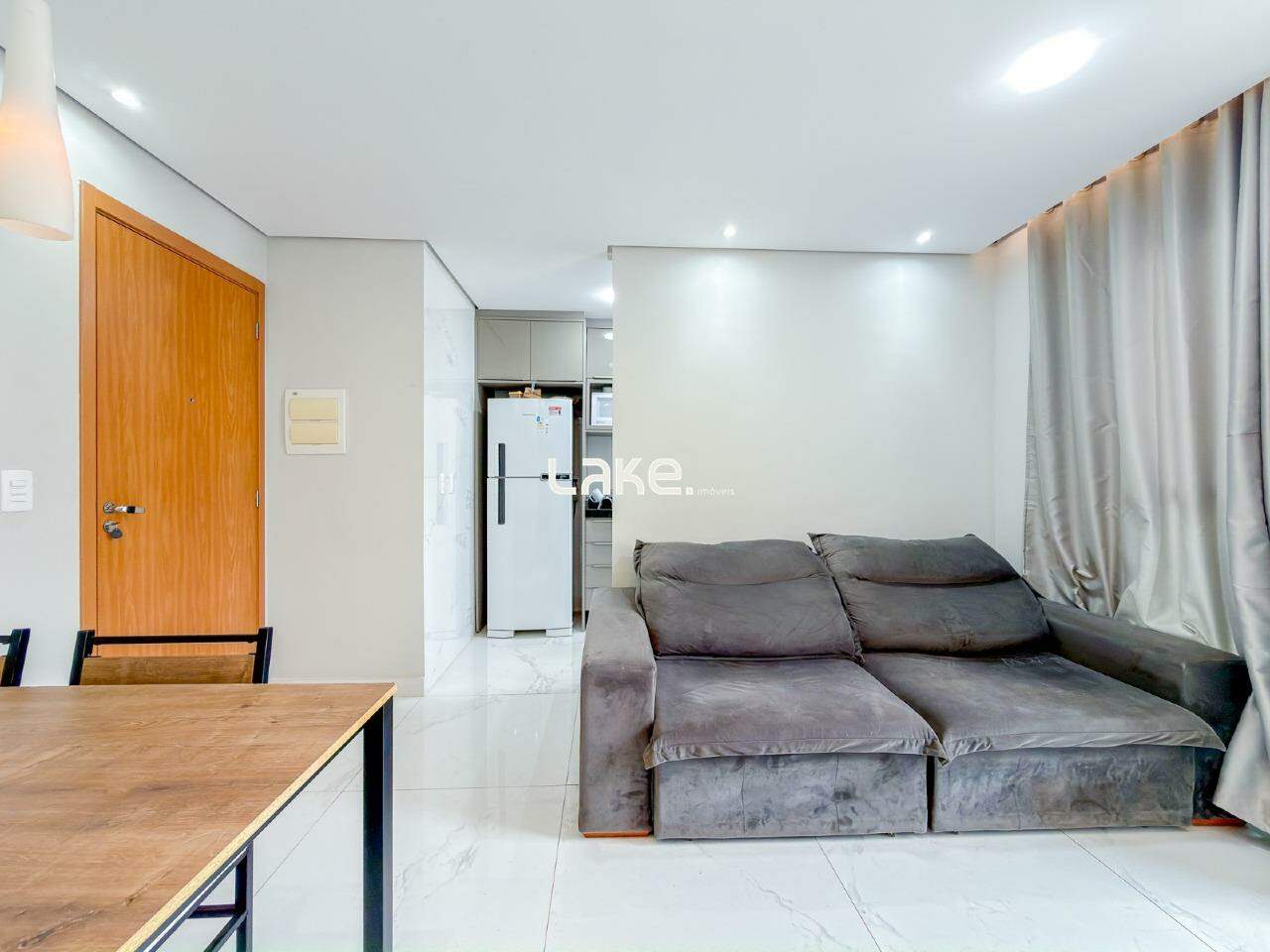Apartamento à venda no Cidade Industrial 2: 