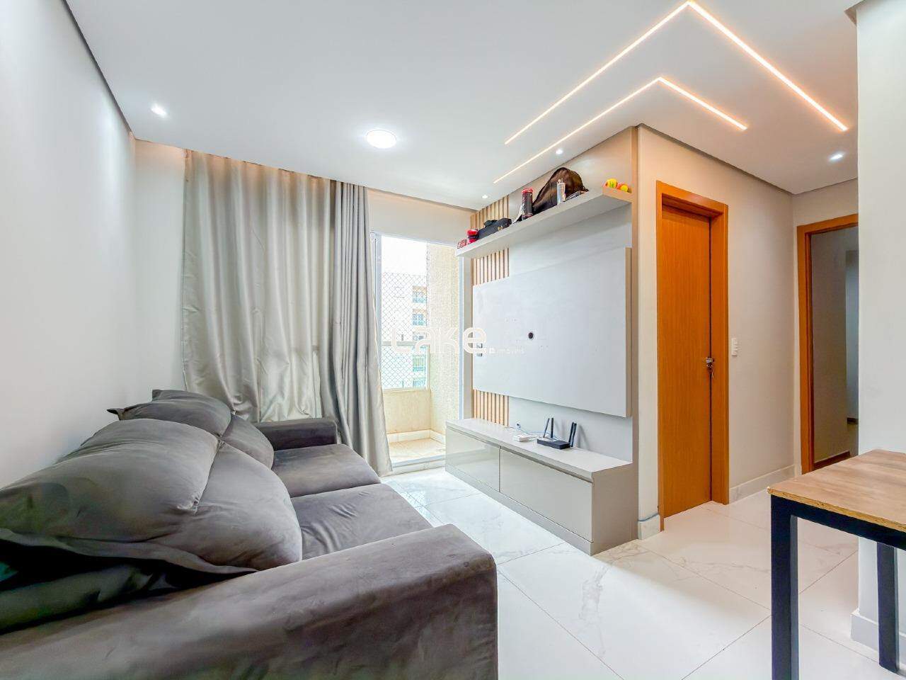 Apartamento à venda no Cidade Industrial 2: 