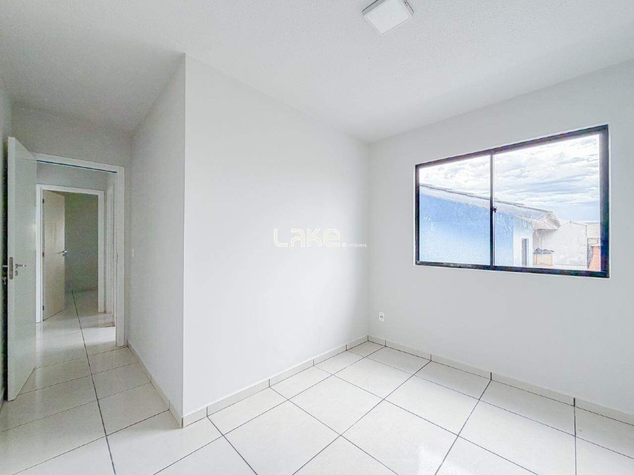 Casa à venda no Jardim Maria Celina: 