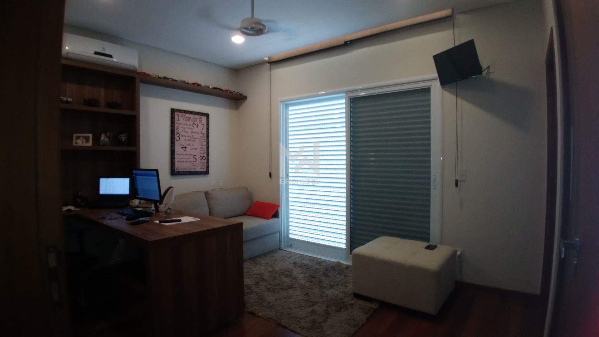 Casa em Condomínio à venda no Swiss Park: escritório