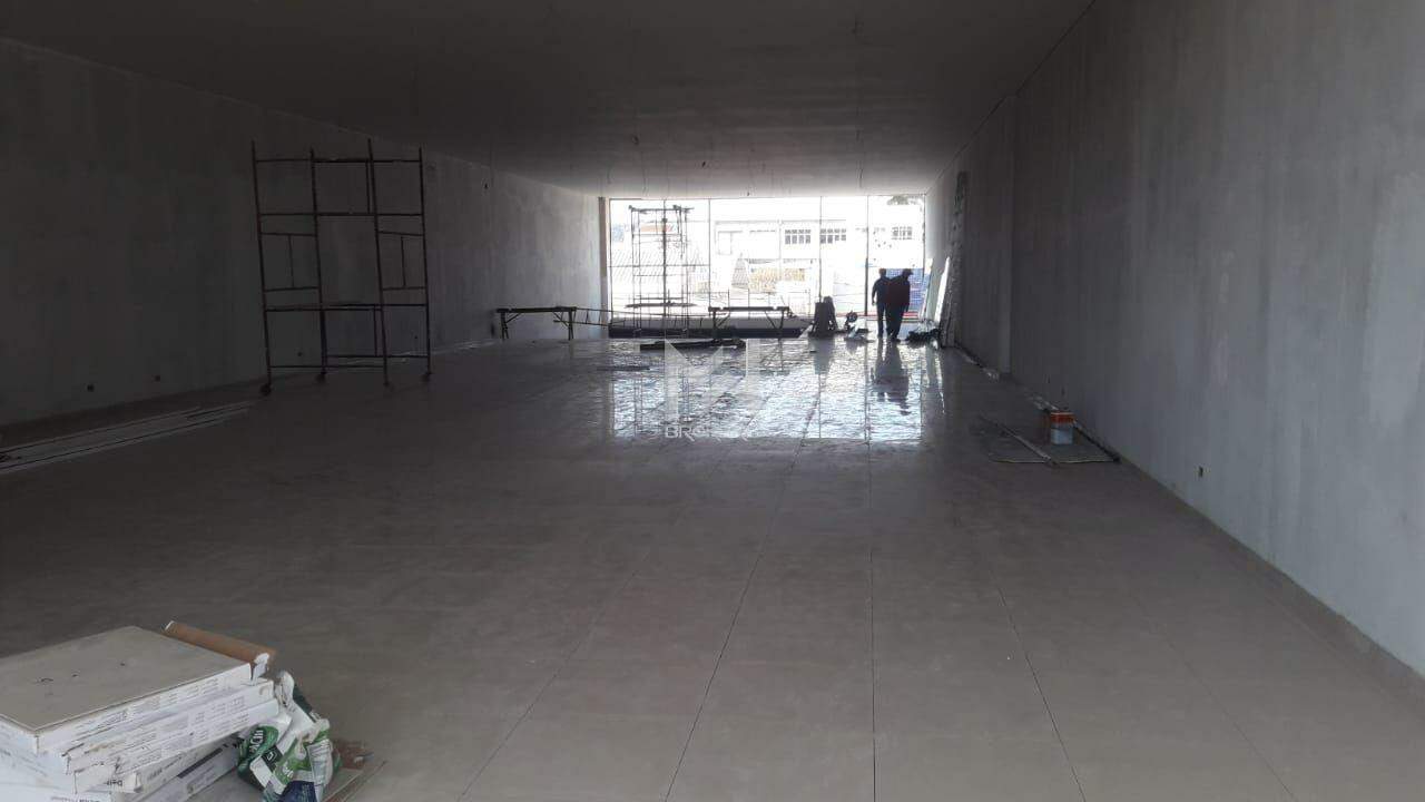 Prédio à venda no Centro: subsolo