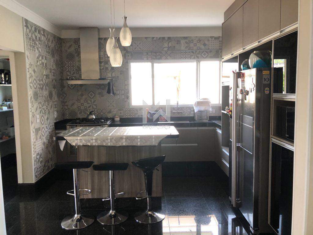 Casa em Condomínio à venda no Cachoeira: 