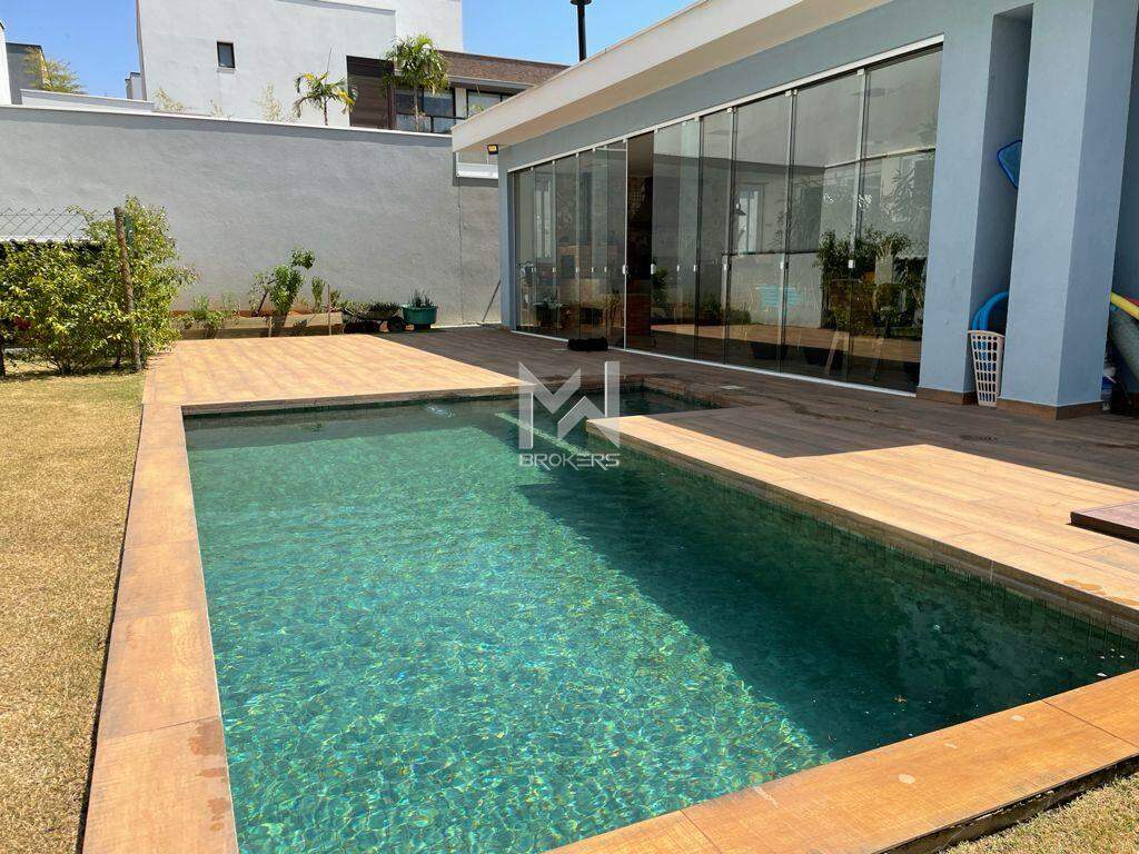 Casa em Condomínio à venda no Swiss Park: piscina